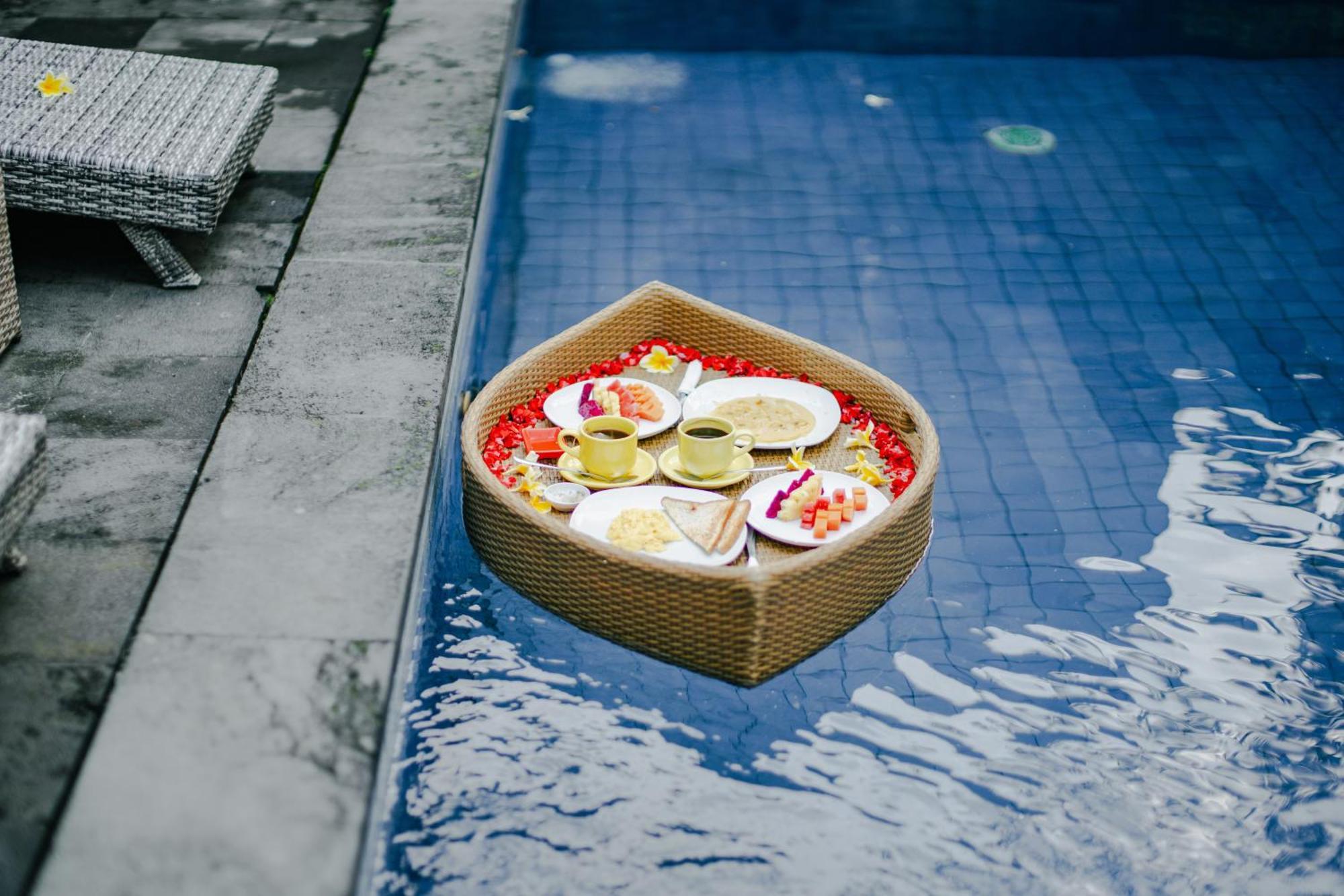 Sebujan Grand Aurora Motel Ubud Exterior foto