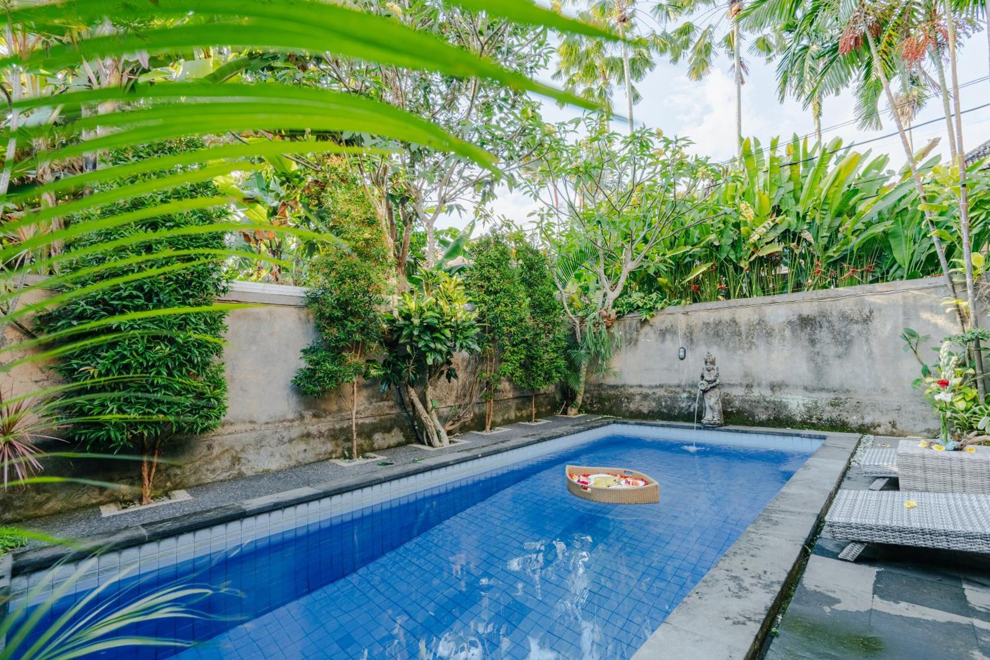Sebujan Grand Aurora Motel Ubud Exterior foto